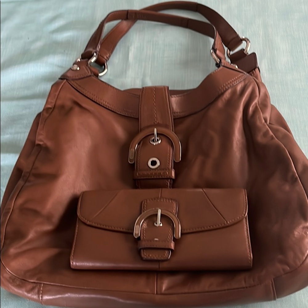 Coach leather purse and matching wallet